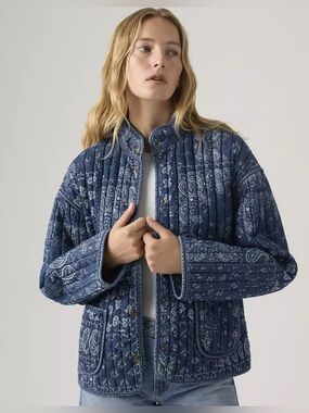 Levi's Lottie Liner Blue Quilted Bandana Print Jacket - NWT